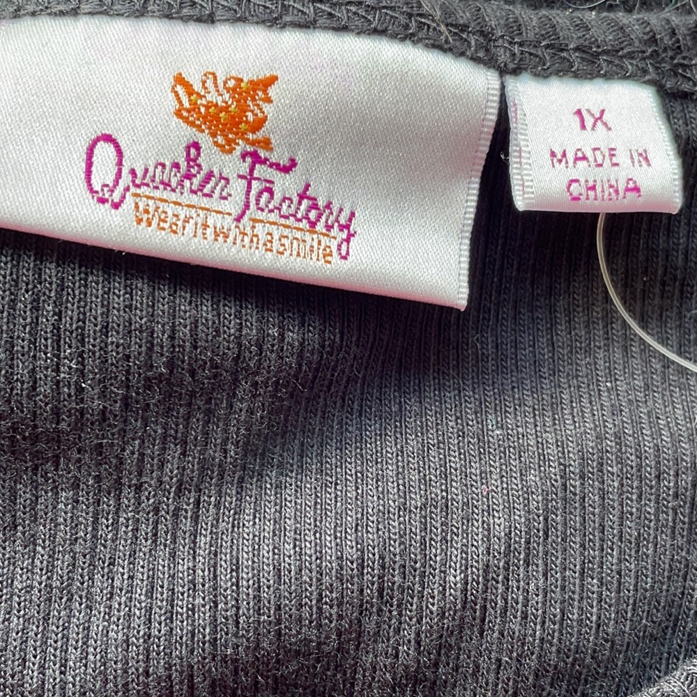 Quacker Factory Black Sequined Ribbed Knit Top - image 5